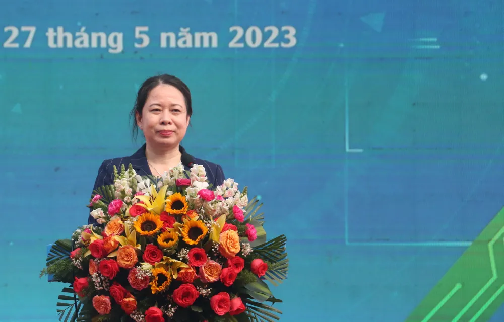 Phó Chủ tịch nước Võ Thị Ánh Xuân phát biểu tại lễ ra quân Chiến dịch Thanh niên tình nguyện hè 2023 Phó Chủ tịch nước Võ Thị Ánh Xuân phát biểu tại lễ ra quân Chiến dịch Thanh niên tình nguyện hè 2023