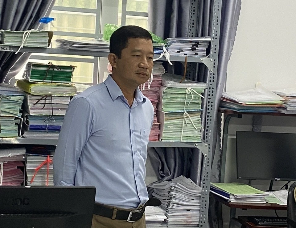 Ông Dương Tấn Thiện bị bắt tạm giam Bat nguoi 2.jpg