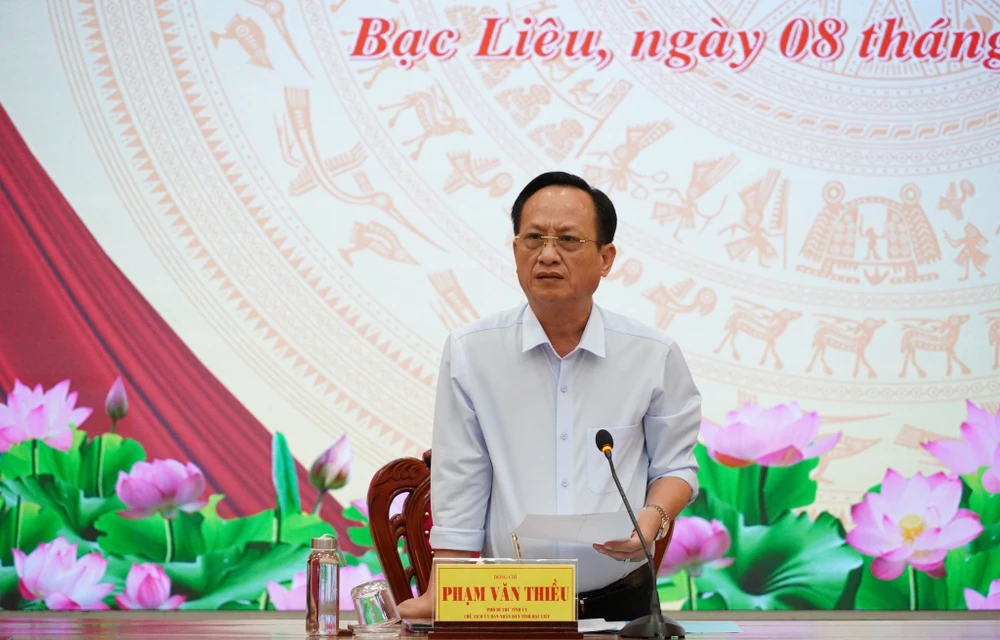 Ông Phạm Văn Thiều, Chủ tịch UBND tỉnh Bạc Liêu chủ trì buổi họp báo Hop bao 2.jpg
