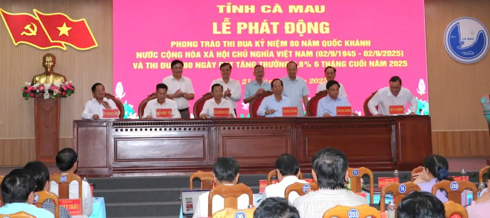 Các cơ quan, đơn vị thực hiện ký kết giao ước thi đua c7b571ae24e3adbdf4f2.jpg