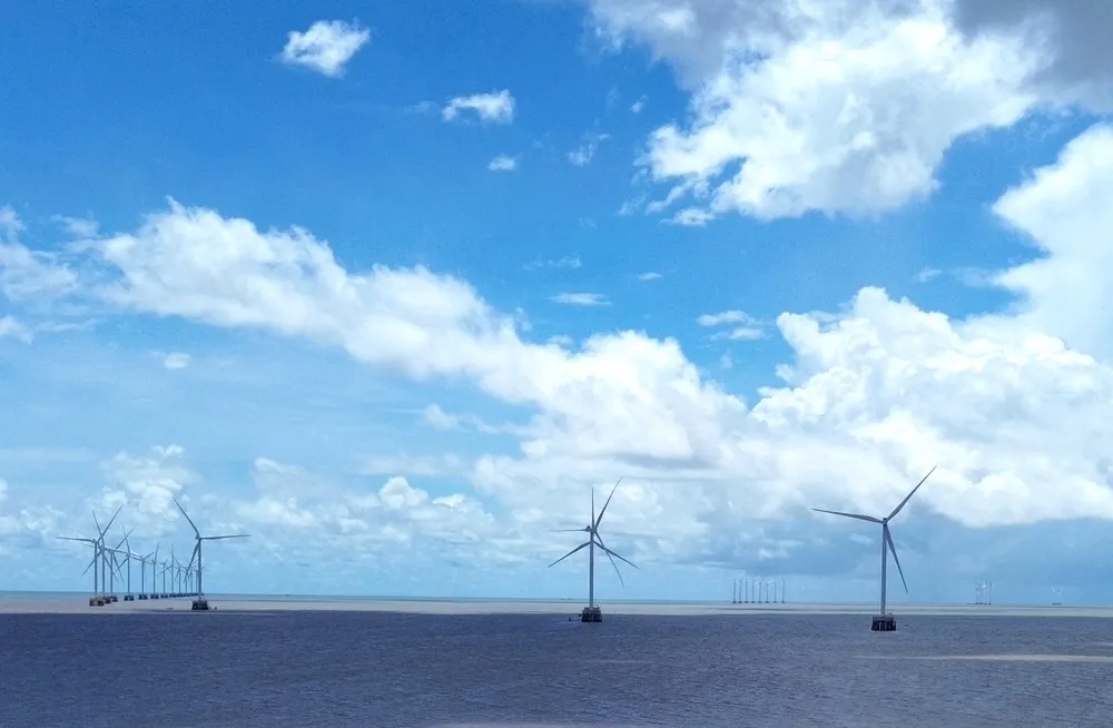 Dien gio Tan Thuan 3.jpg