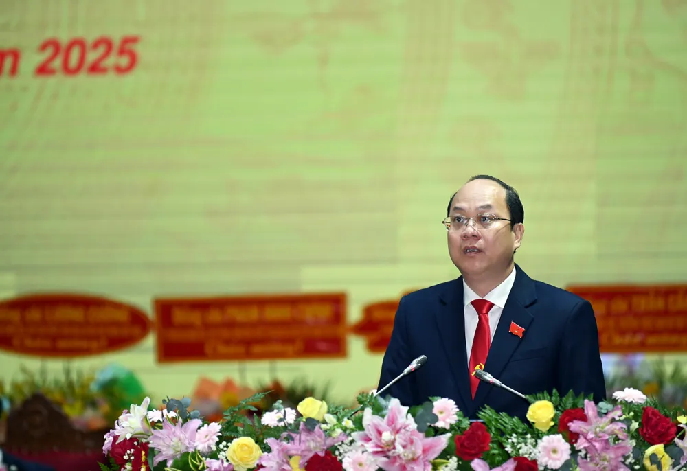 Bí thư Tỉnh ủy Cà Mau Nguyễn Hồ Hải phát biểu bế mạc Đại hội DSC_6453.jpg