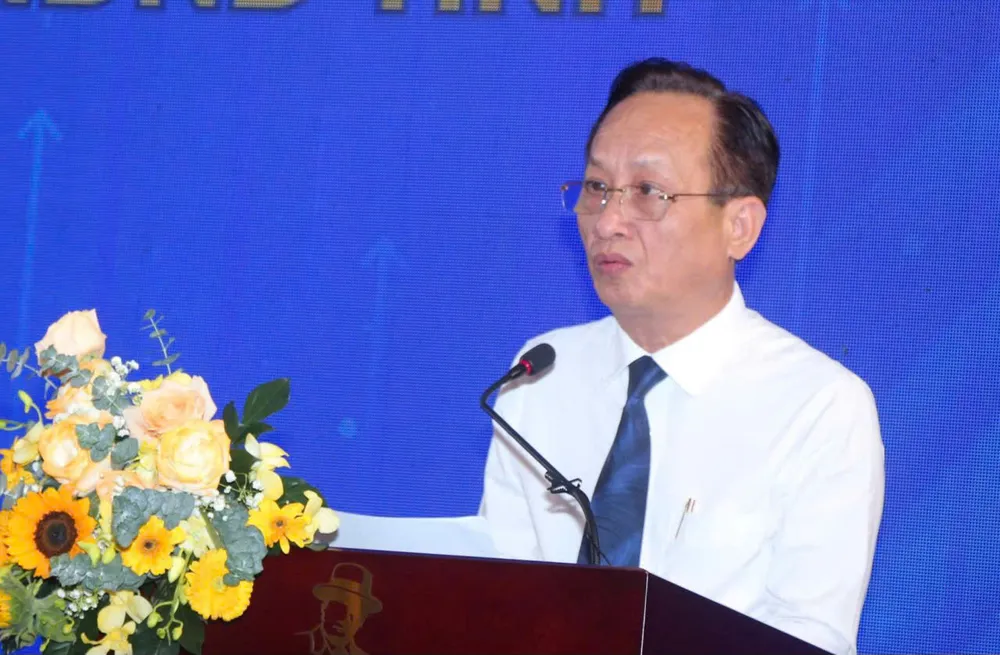 Chủ tịch HĐND tỉnh Cà Mau Phạm Văn Thiều phát biểu tại diễn đàn 916037129301237903.jpg