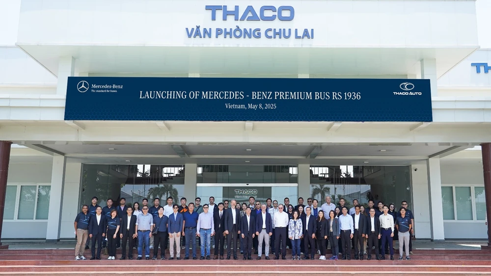 Chụp hình lưu niệm tại KCN THACO Chu Lai Picture7.png