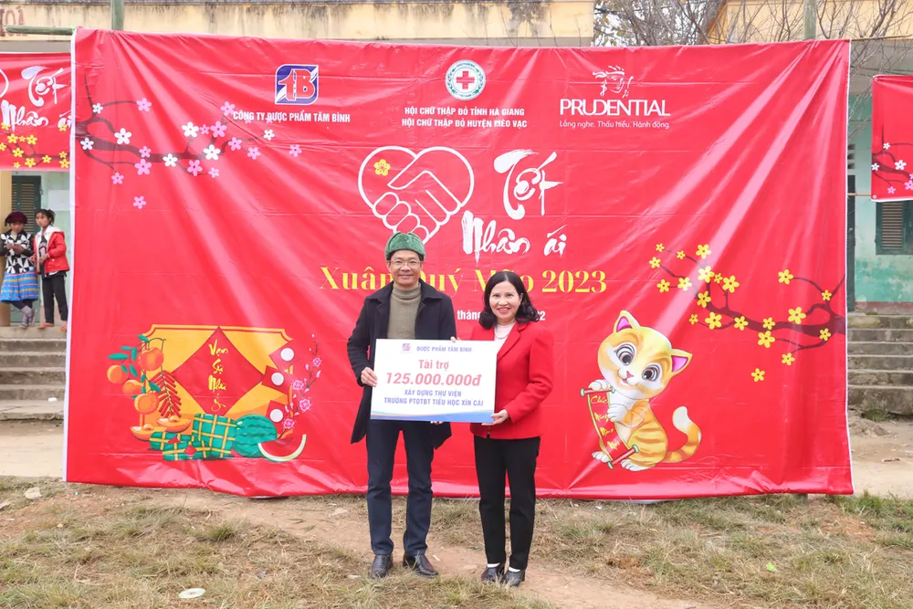 Dược Phẩm Tâm Bình tài trợ 125 triệu đồng xây dựng thư viện tại Trường PTDTTBT Tiểu học Xín Cái