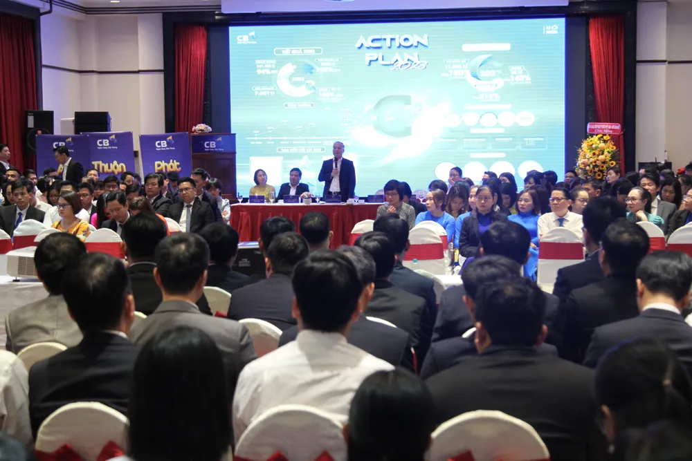 Ban Điều hành CB xử lý các vấn đề nêu ra tại hội nghị, nhằm thông suốt các giải pháp hỗ trợ kinh doanh ngân hàng bán lẻ Ban Điều hành CB xử lý các vấn đề nêu ra tại hội nghị, nhằm thông suốt các giải pháp hỗ trợ kinh doanh ngân hàng bán lẻ