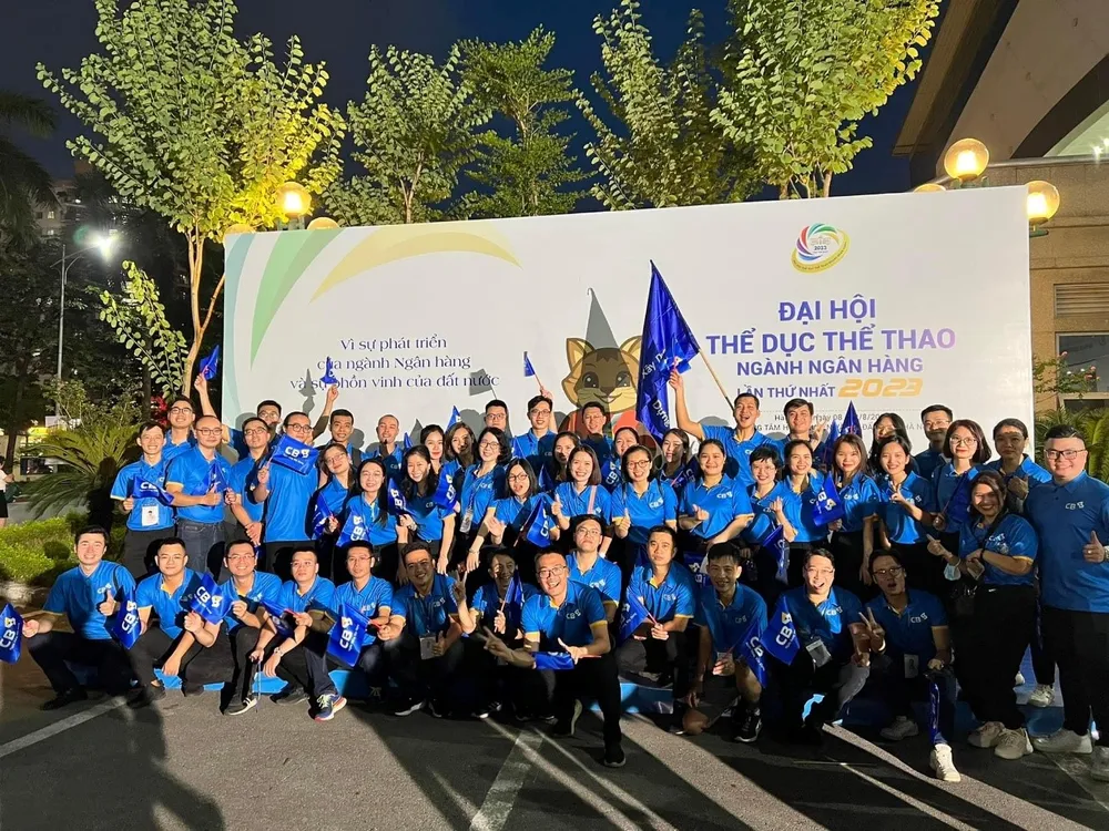 Đại hội cũng là dịp giới thiệu, quảng bá hình ảnh, thương hiệu, nét đẹp văn hóa của các đơn vị, tổ chức tín dụng trong ngành Ngân hàng đến toàn xã hội Đại hội cũng là dịp giới thiệu, quảng bá hình ảnh, thương hiệu, nét đẹp văn hóa của các đơn vị, tổ chức tín dụng trong ngành Ngân hàng đến toàn xã hội