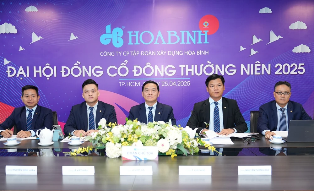 Anh kem tin HBC.JPG