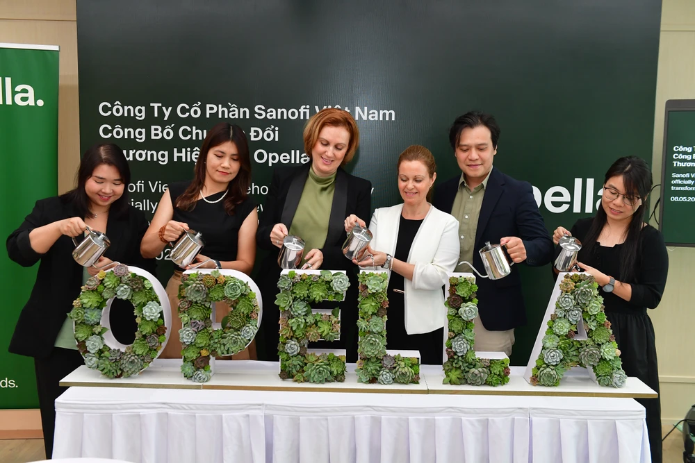 Ban lãnh đạo Opella tại Việt Nam cam kết về tương lai phát triển bền vững của doanh nghiệp 1000018490.jpg