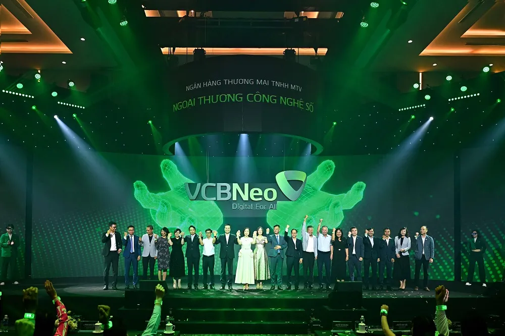 Lễ công bố thương hiệu VCBNeo và ứng dụng ngân hàng số NeoOne 20250517_Le ra mat VCBNeo (5).jpg
