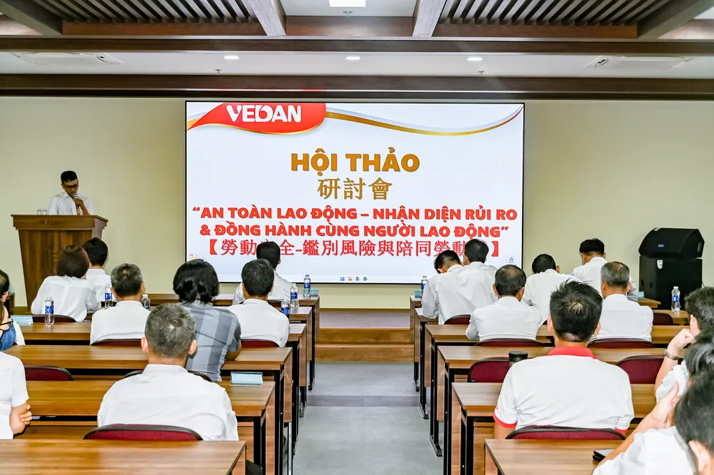 Hội thảo “An toàn lao động – Nhận diện rủi ro và Đồng hành cùng người lao động” Hội thảo “An toàn lao động – Nhận diện rủi ro và Đồng hành cùng người lao động”.png