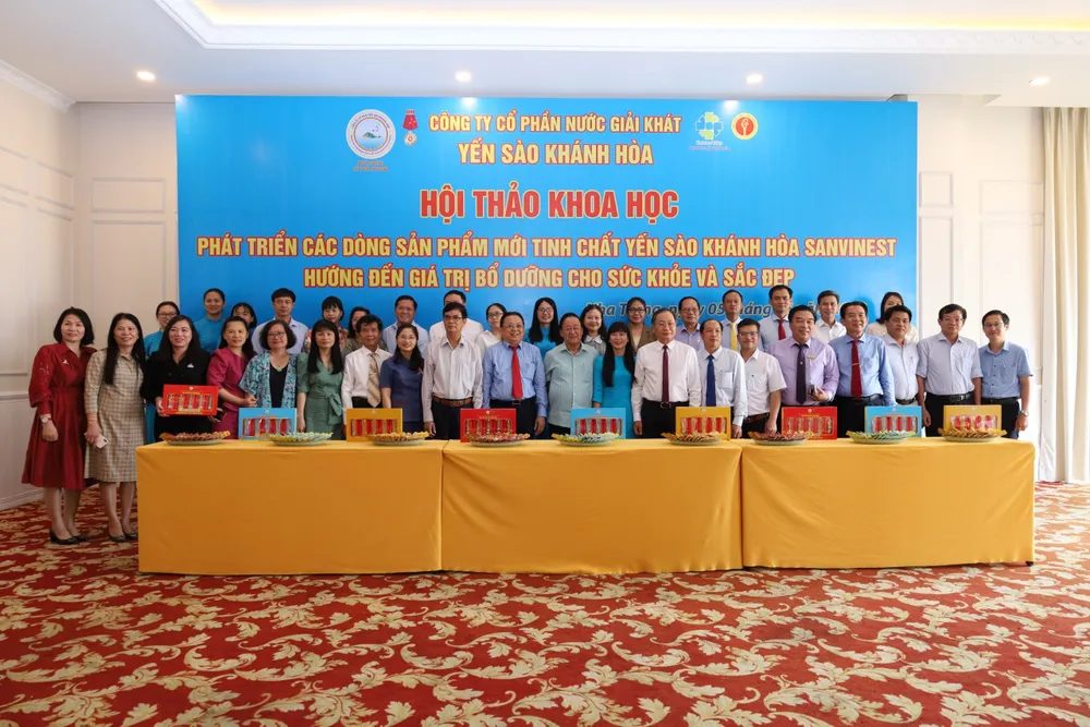 5. Hội thảoKHphát triển các dòng sản phẩm mới tinh chất YSKHSanvinest năm 2023.jpg