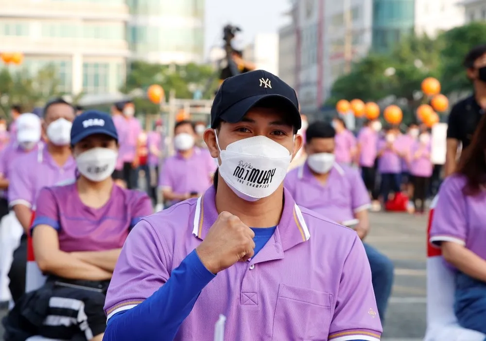 Bước chân chia sẻ ảnh 5 Bước chân chia sẻ ảnh 5