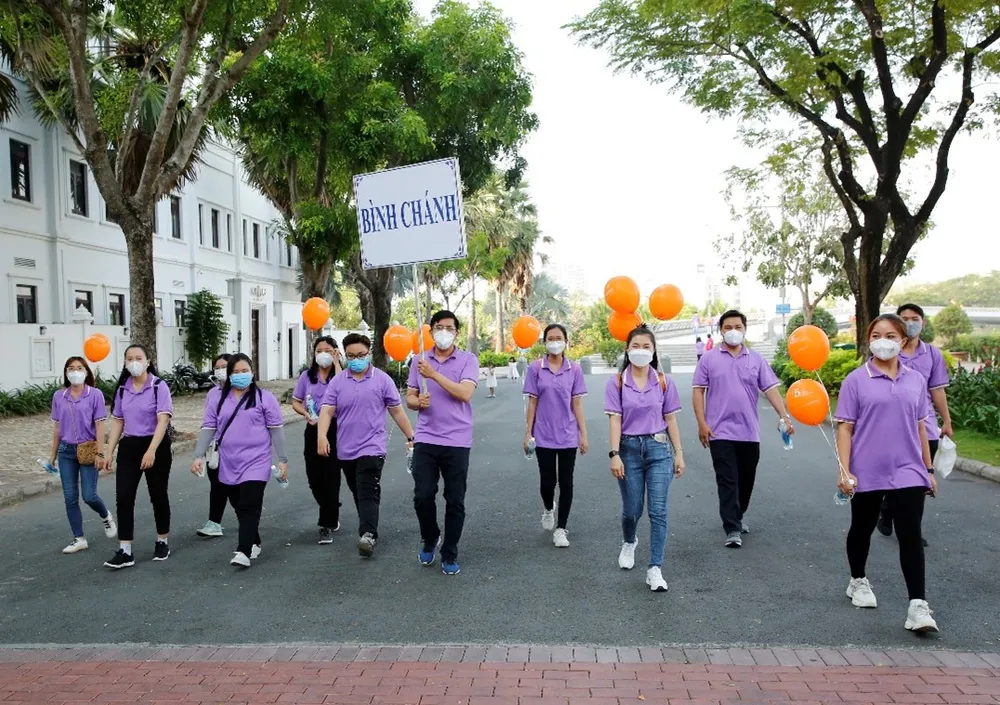 Bước chân chia sẻ ảnh 6 Bước chân chia sẻ ảnh 6