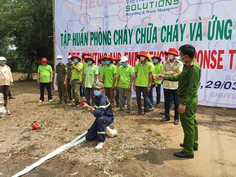 Công ty Cổ Phần Xử Lý Chất Thải Việt Nam - Long An (VWS-LA) tập huấn PCCC tại Khu Công nghệ Môi trường xanh 