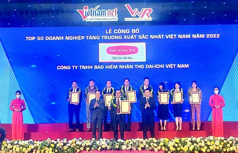 Dai-ichi Life Việt Nam - “Top 50 Doanh nghiệp tăng trưởng xuất sắc nhất Việt Nam” 