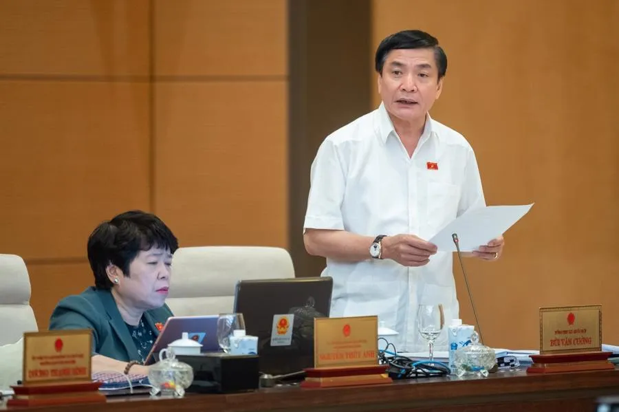 Ông Bùi Văn Cường - Tổng Thư ký Quốc hội, Chủ nhiệm Văn phòng Quốc hội cho rằng không nên loại trừ các lĩnh vực khi giảm thuế VAT