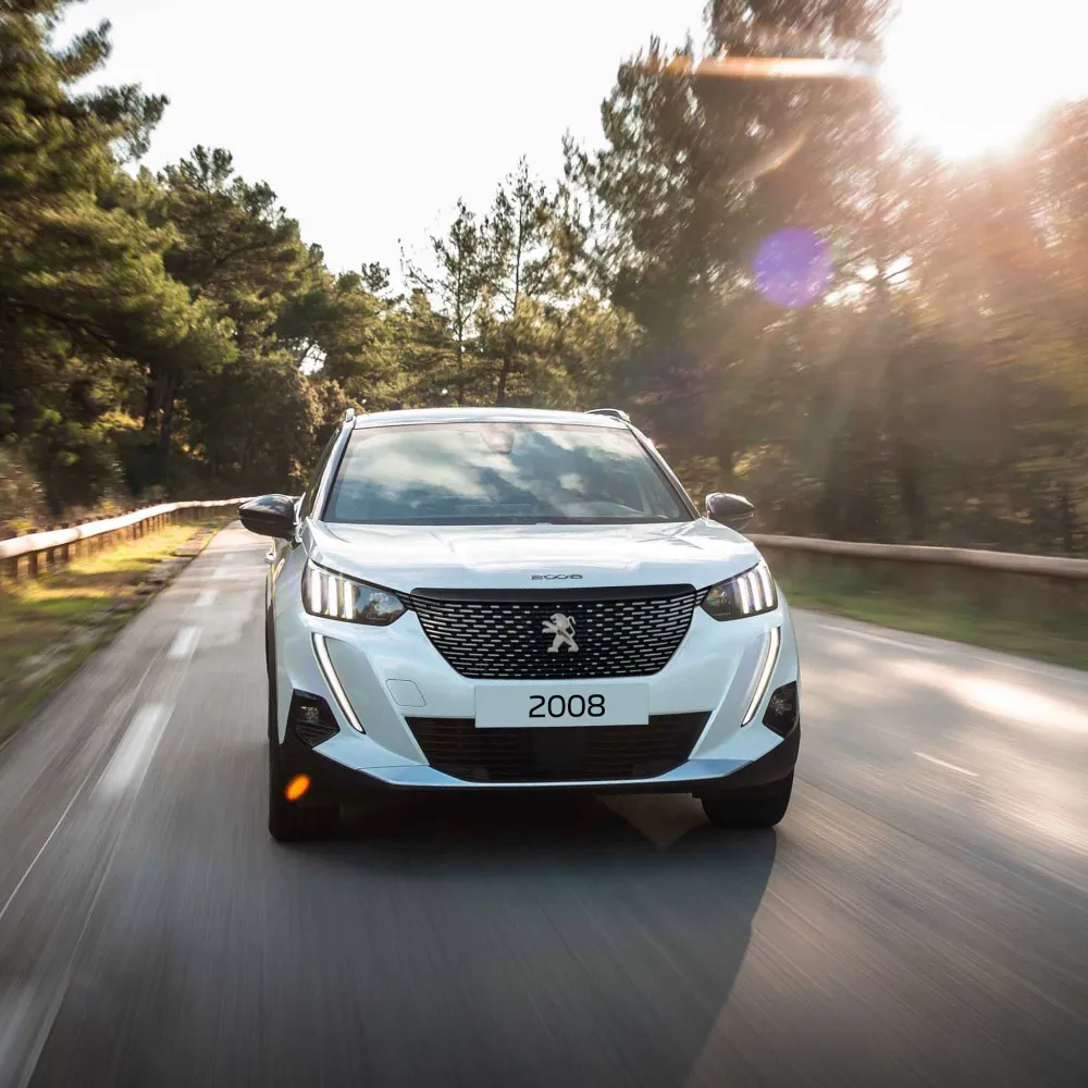 Peugeot 2008 - Mẫu SUV đô thị trẻ trung, phong cách