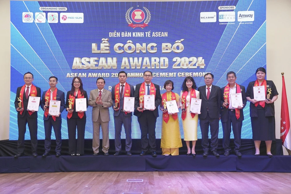 Dai-ichi Life Việt Nam: “Top 10 Doanh nghiệp Tiêu biểu ASEAN 2024”