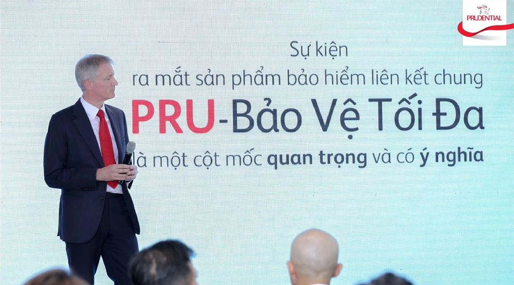 Ông Conor M. O’Neill, Phó Tổng Giám đốc Tài chính Prudential Việt Nam phát biểu tại sự kiện H5- ok Ông Conor M. O’Neill, Phó Tổng Giám đốc Tài chính Prudential Việt Nam phát biểu tại sự kiện1.jpg