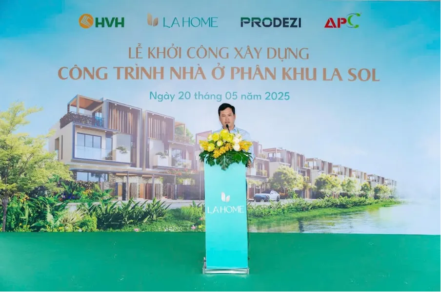 Đại diện nhà thầu An Phong, tổng thầu xây dựng khu nhà ở tại phân khu LA Sol phát biểu tại sự kiện hinh 3.png