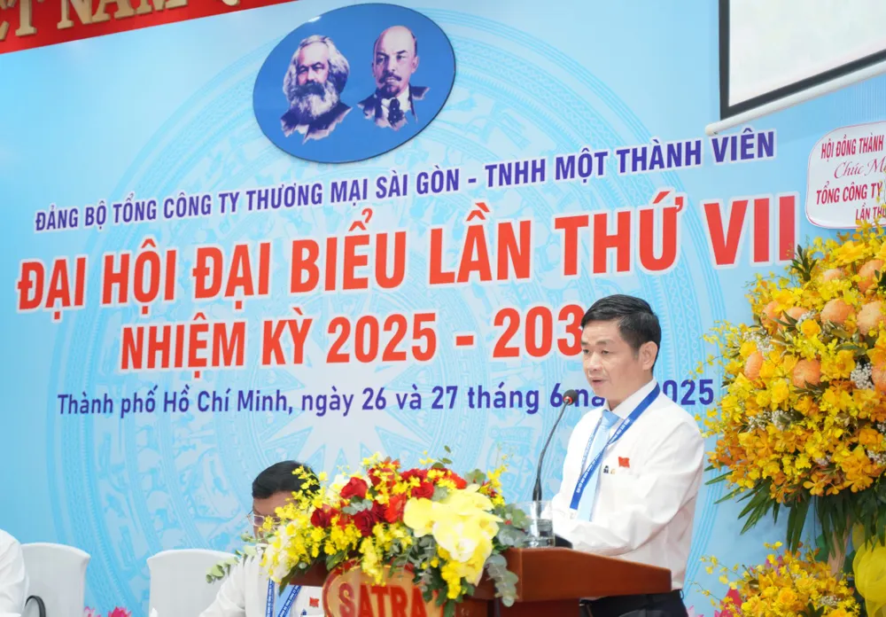 Đ/c Lâm Quốc Thanh, Phó Bí thư Đảng ủy nhiệm kỳ VI thay mặt Đoàn Chủ tịch báo cáo kết quả thực hiện Nghị quyết Đại hội Đảng bộ Tổng Công ty nhiệm kỳ 2020-2025 HINH 2.jpg
