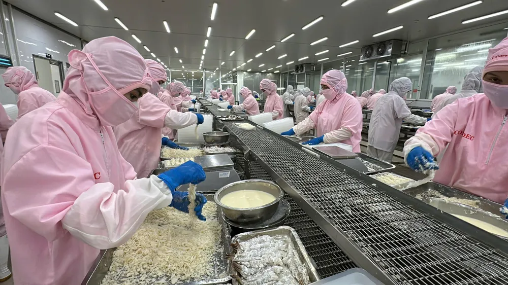 Dây chuyền sản xuất tại Nhà Máy Cofidec