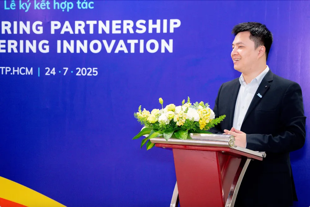 Ông Lê Bá An Bình,CEO Adtima, đơn vị vận hành nền tảng Zalo Ads, phát biểu tại sự kiện VUS 3.jpg
