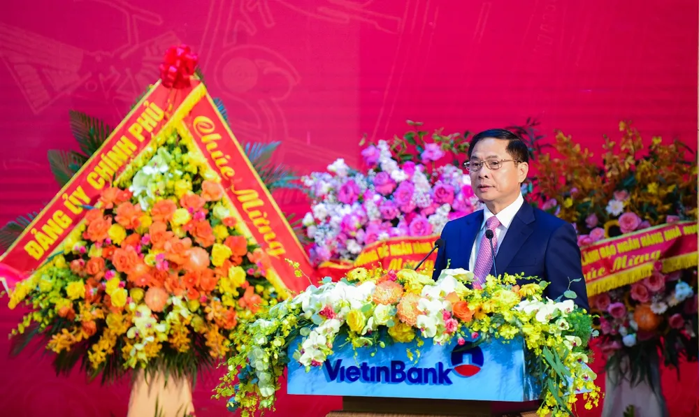 Đồng chí Bùi Thanh Sơn, Ủy viên Ban Chấp hành Trung ương Đảng, Phó Thủ tướng Chính phủ, Bộ trưởng Bộ Ngoại giao, phát biểu chỉ đạo tại Đại hội Picture7.jpg