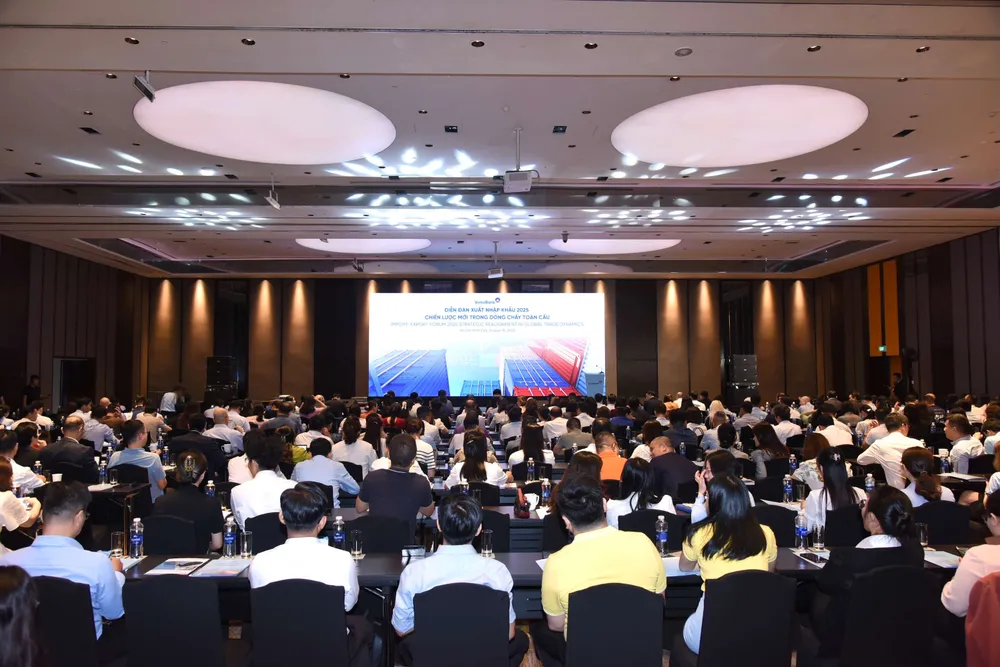 Toàn cảnh Diễn đàn Xuất nhập khẩu 2025 ảnh 5 (2).JPG