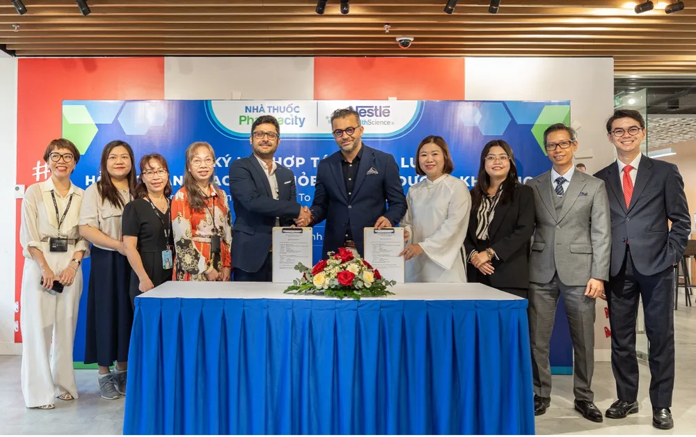 Nestlé Việt Nam hợp tác cùng Pharmacity mở rộng danh mục dinh dưỡng chính hãng dành cho người tiêu dùng Việt Picture2jpg.jpg