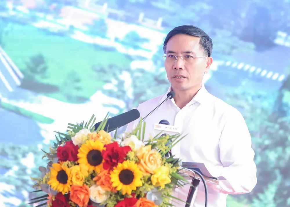 Chủ tịch thành phố Đà Nẵng Phạm Đức Ấn phát biểu tại buổi lễ Phạm Đức Ấn.jpg