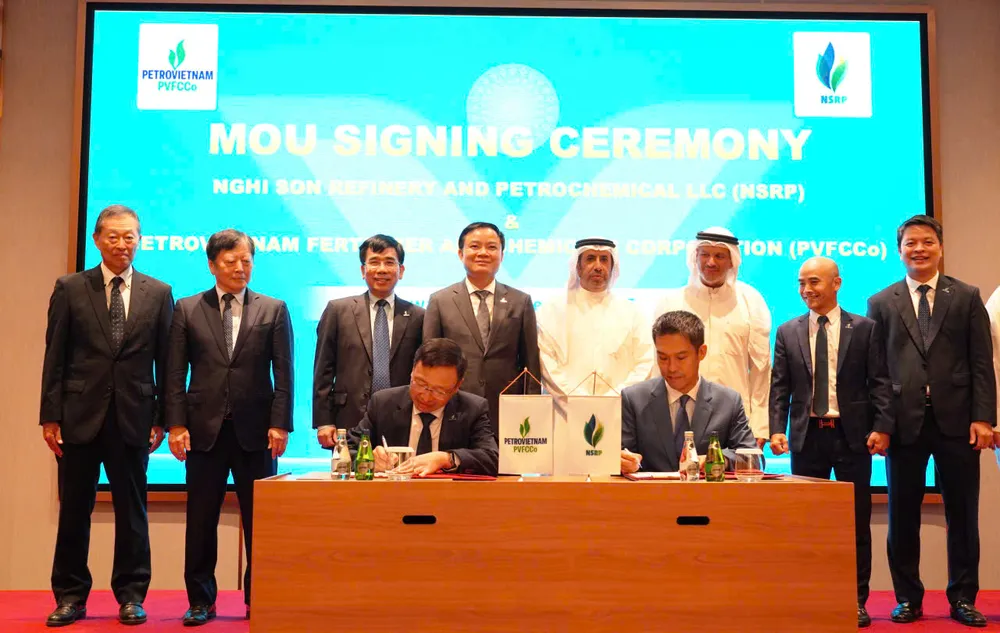 Lễ ký kết thoả thuận hợp tác giữa PVFCCo – Phú Mỹ và NSRP tại Kuwait