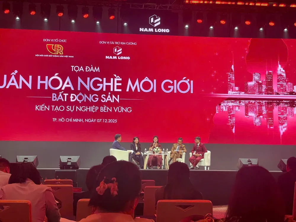 Chuẩn hoá nghề môi giới bất động sản – kiến tạo sự nghiệp bền vững