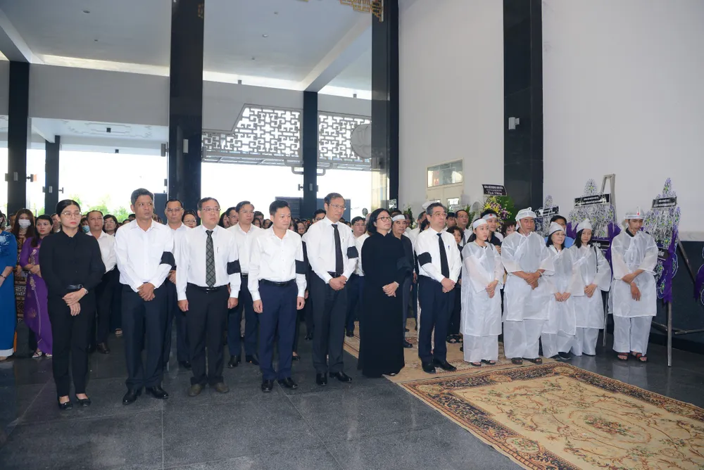 Các đoàn tiễn đưa đồng chí Nguyễn Văn Hạnh Các đoàn tiễn đưa đồng chí Nguyễn Văn Hạnh