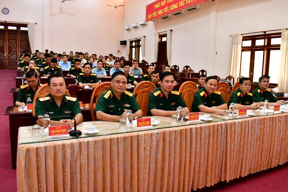 Các đại biểu, học viên tham dự buổi tập huấn DSC_4203.JPG
