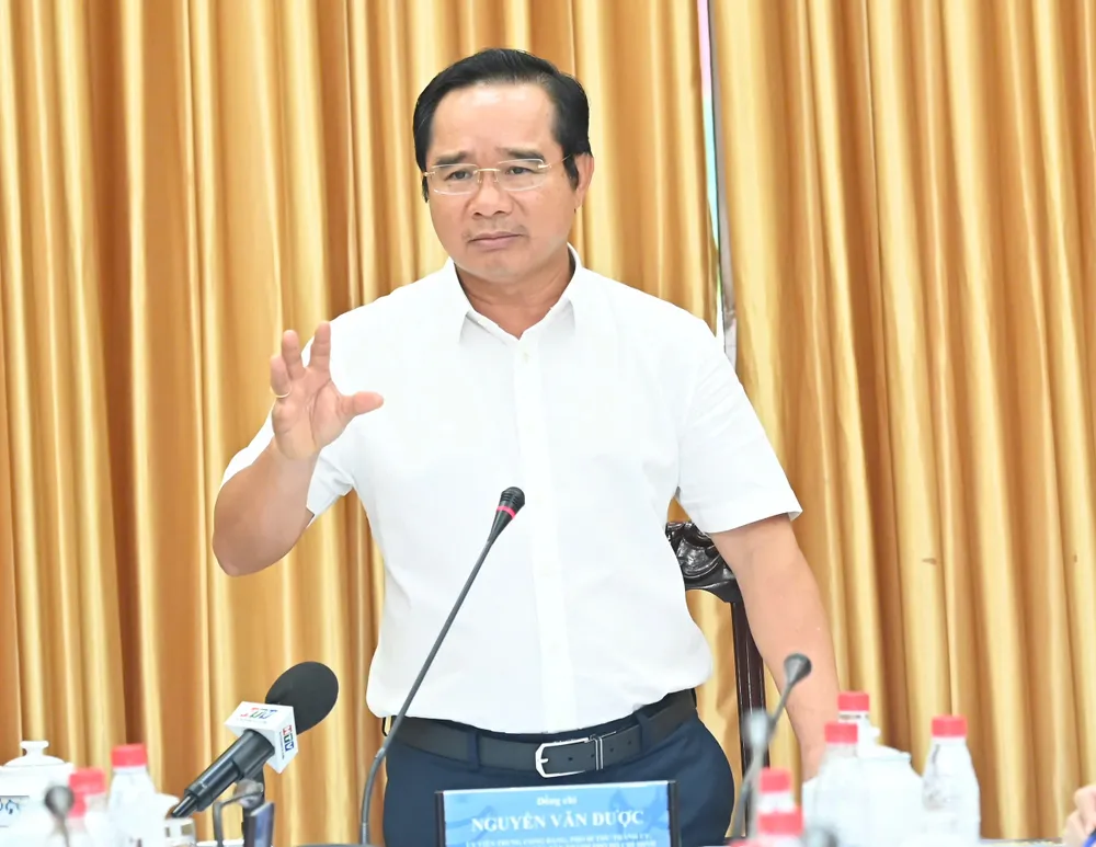 សមមិត្ត Nguyen Van Duoc ថ្លែងសុន្ទរកថាបញ្ចប់។ រូបថត៖ VIET DUNG z6678421668403_5f5ea8f8fff84878be12ada20dc2001f.jpg