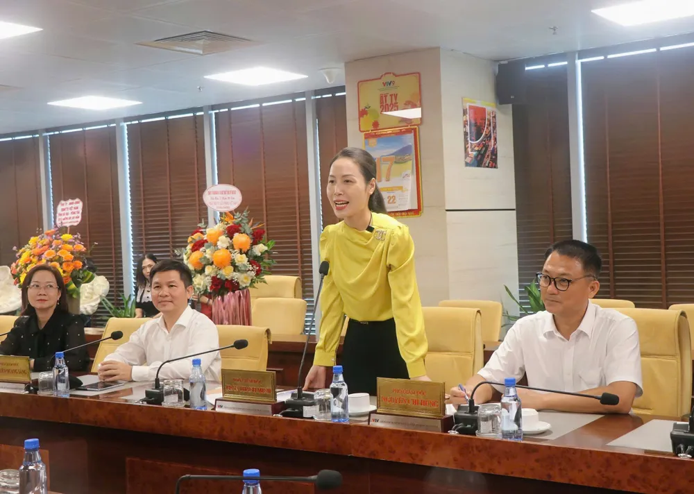 Phó Giám đốc VTV9 Trần Thanh Minh phát biểu tại buổi tiếp đoàn z6713675168201_ff890f79523da0c92a3b9210ca51001c.jpg