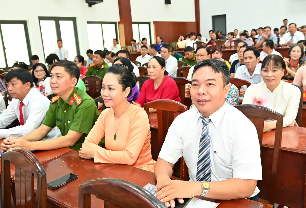 Đại biểu tham dự hội nghị. Ảnh: VIỆT DŨNG z6732988785349_c13659bcce0a74de852dd744a18770e8.jpg