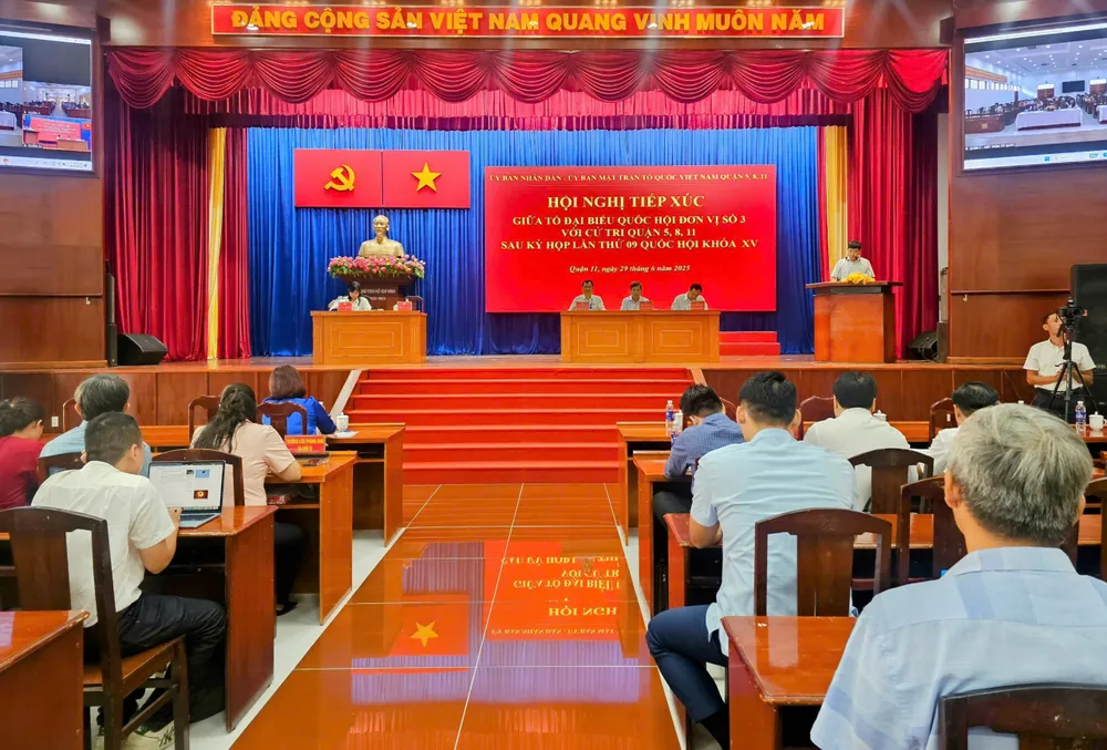 Quang cảnh hội nghị z6752887536807_a2fac2207e2e23e1551168065a68e195.jpg