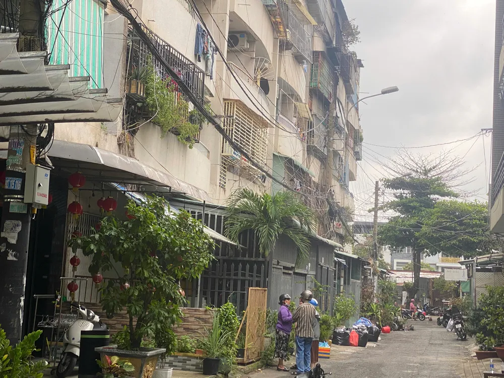 Hiện trường sau vụ cháy. Ảnh: AX z6783947427942_713d2b7177290fbc5fd2cefba41bd2e2.jpg
