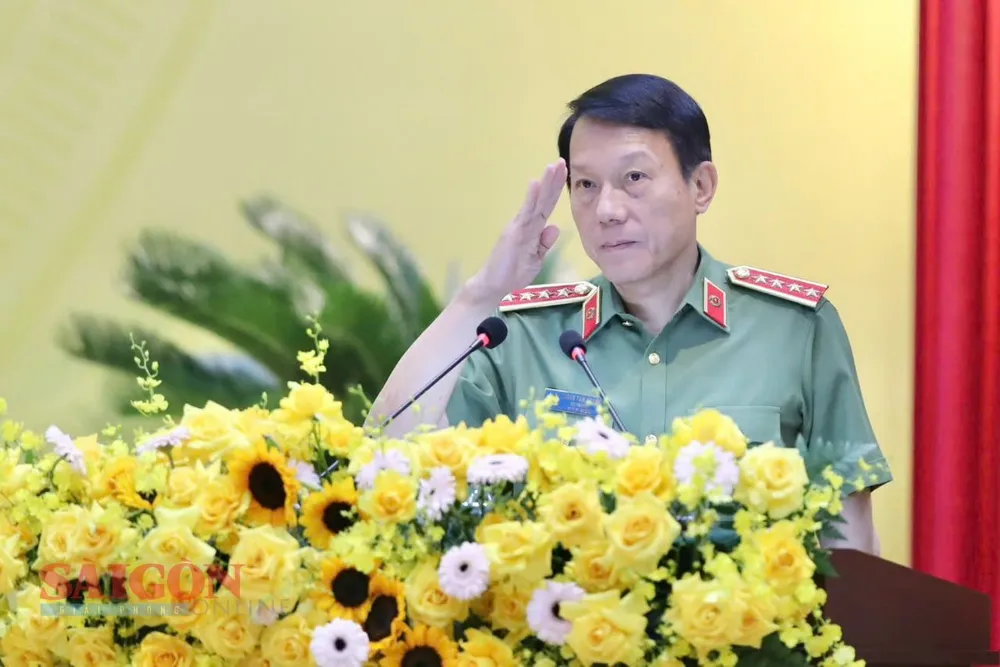 Đại tướng Lương Tam Quang tại đại hội z6852252737189_32e574099d8498d82dc7d49f77192fc2.jpg