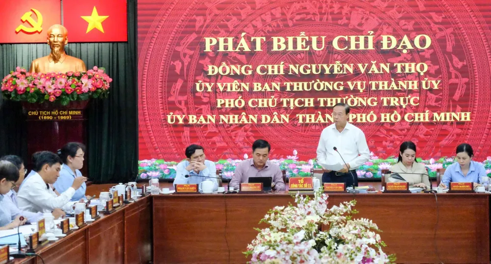 Tổ công tác số 11 làm việc với Đảng ủy 4 phường z6853245008507_c5b8b09a044788dacb1051880a4e2004.jpg