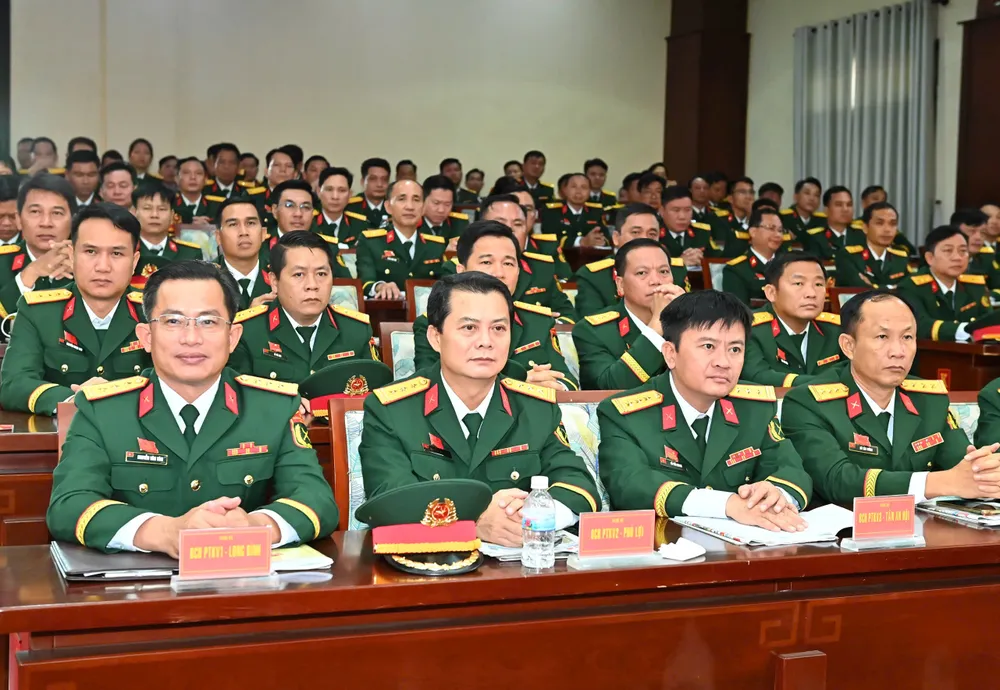 Đại biểu dự đại hội. Ảnh: VIỆT DŨNG z6878133760787_361f952aee6f632e978b454b2f1c1142.jpg