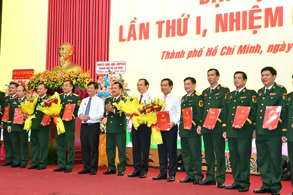 Ban Chấp hành Đảng bộ Quân sự TPHCM, nhiệm kỳ 2025-2030 ra mắt đại hội. Ảnh: VIỆT DŨNG z6878969480588_43e0af8da25d041a1ce8335575c30f57.jpg