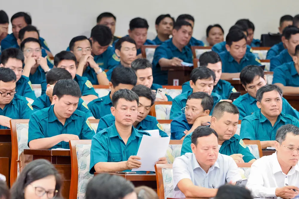 Đại biểu dự hội nghị. Ảnh: HOÀNG HÙNG z6957270286267_11bad48dcfc7b73b9084ddb2193a33a0.jpg