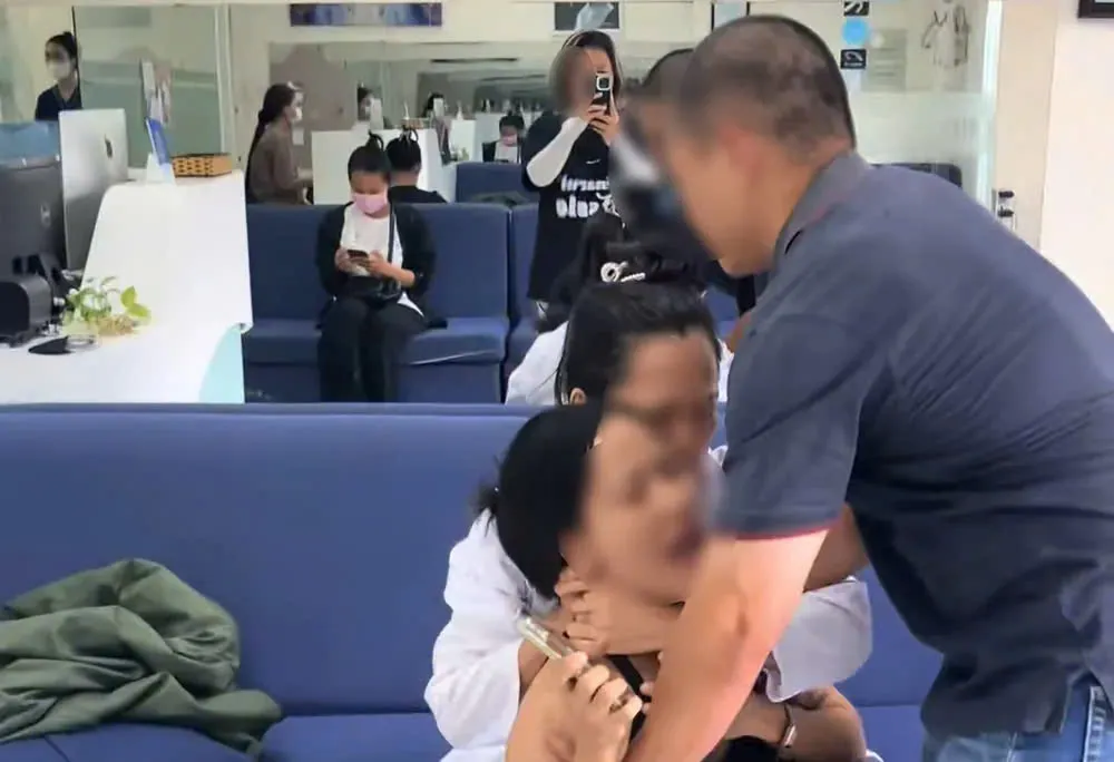 Hình ảnh ghi lại vụ việc z6987474823543_e292a1186b1f162bf55b25f359756632.jpg