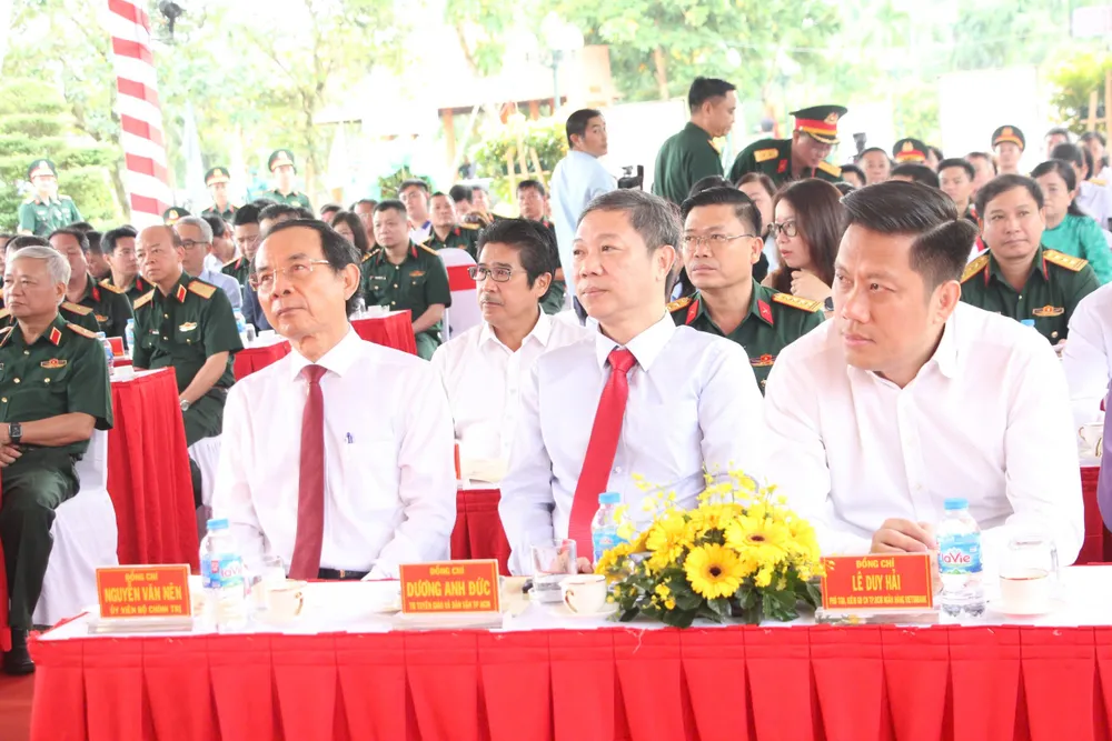 Delegados presentes na cerimônia de posse. Foto: VO THUONG z7147278560251_c948a7ebc853a879111fdf46cb629cc3.jpg