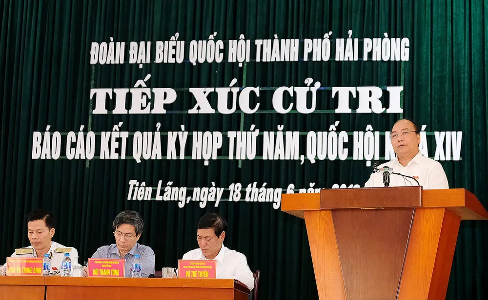 Thủ tướng Nguyễn Xuân Phúc: Xử lý nghiêm hành vi lợi dụng tình hình, kích động người dân ảnh 1 Thủ tướng Nguyễn Xuân Phúc: Xử lý nghiêm hành vi lợi dụng tình hình, kích động người dân ảnh 1