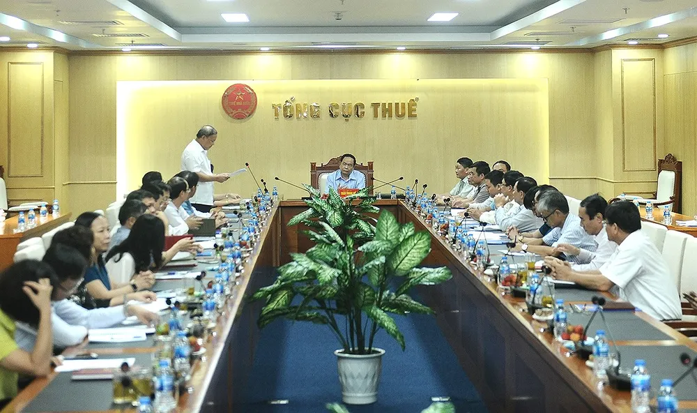 Hạn chế thấp nhất việc người nộp thuế phải gặp cán bộ thuế ảnh 1 Hạn chế thấp nhất việc người nộp thuế phải gặp cán bộ thuế ảnh 1